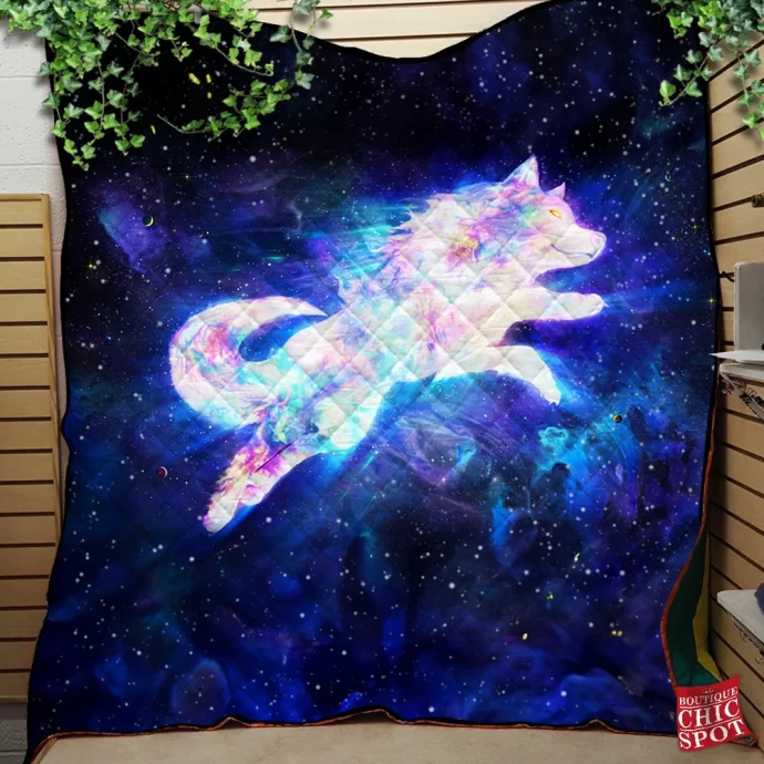 SPACE WOLF SPIRIT Quilt Blanket