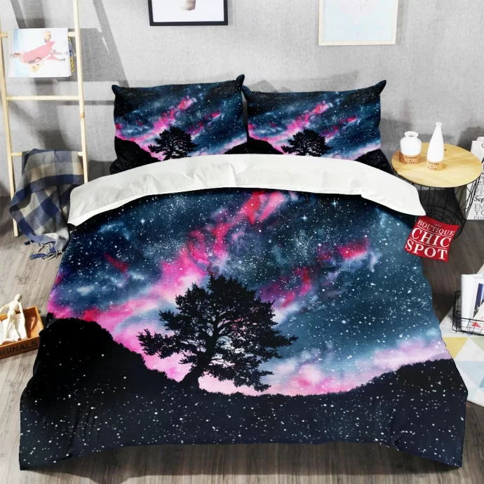 Lonely Tree Bedding Set