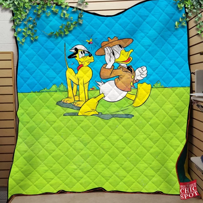 Pluto Donald Duck Quilt Blanket