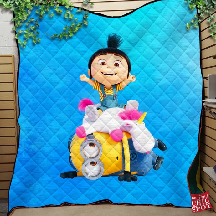 Agnes Minion Quilt Blanket