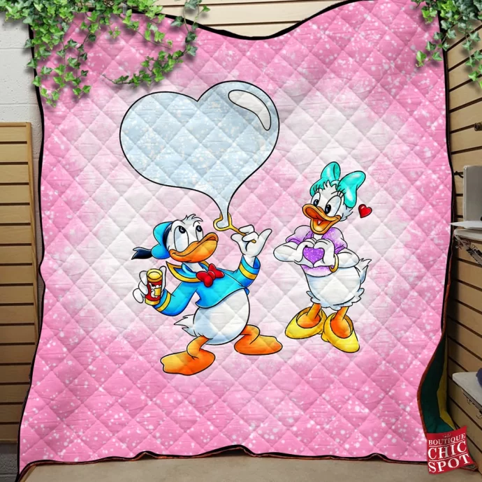 Donald Duck Daisy Duck Quilt Blanket