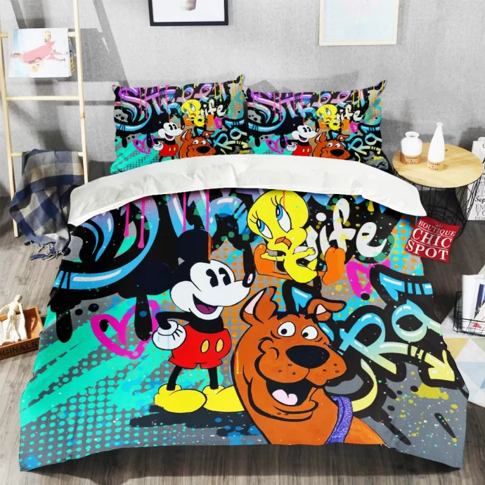 Scooby-doo - Mickey Mouse and Tweety Bedding Set