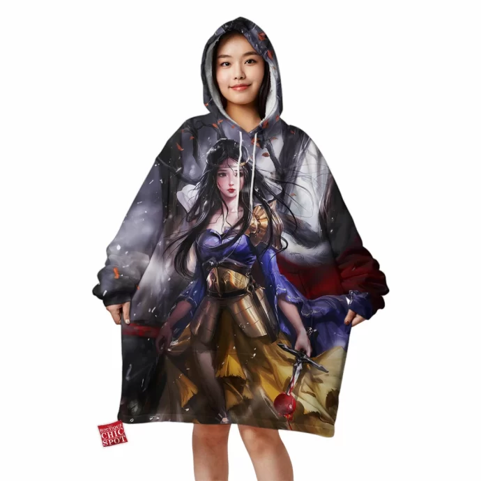 Snow White Blanket Hoodie