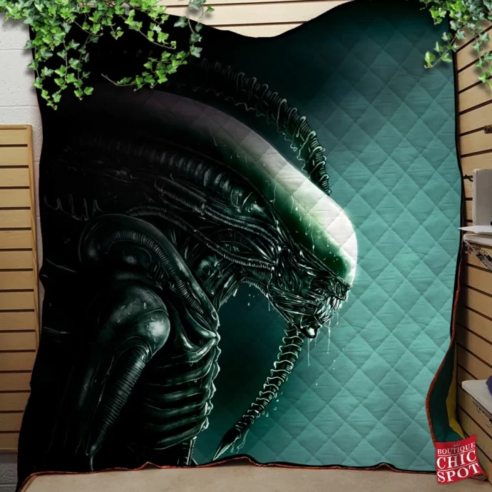 Alien Quilt Blanket