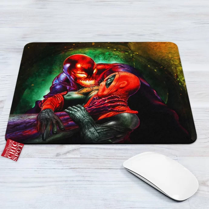 Carnage vs Deadpool Mouse Pad