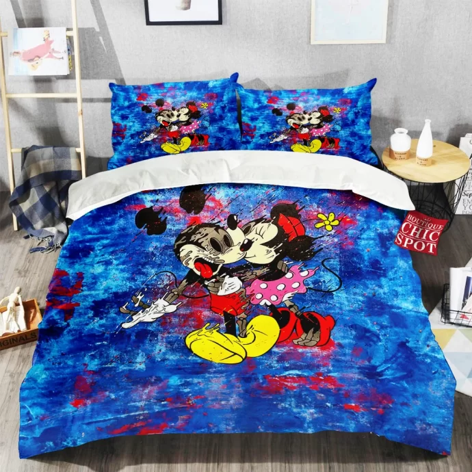 Mickey Mouse and Minnie Mouse Bedding Set