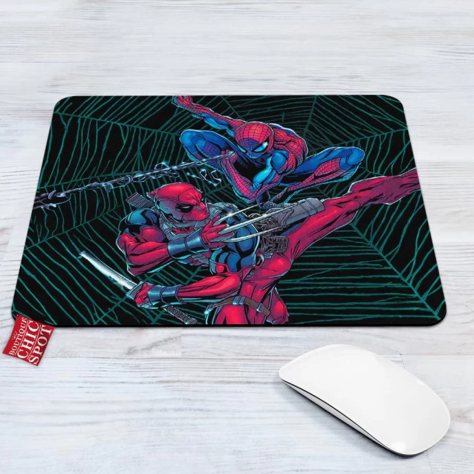 Spider-man vs Deadpool Mouse Pad