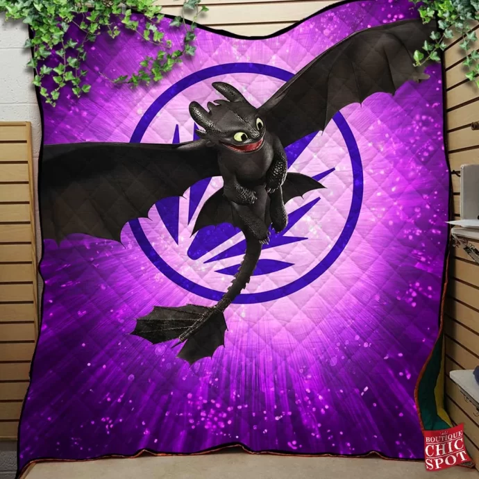 Night Fury Quilt Blanket