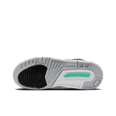 G438