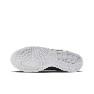 k879